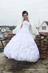 Продаётся свадебное платье 1 р. б/у